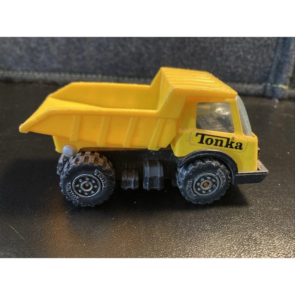 Vintage Pressed Steel Hong‎ Kong TONKA Mini Dump Truck